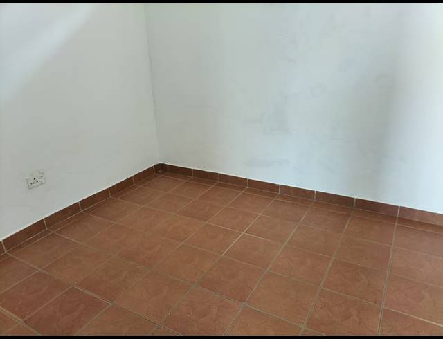 2 BEDROOM HOUSE TO LET IN RESERVOIR HILLS
